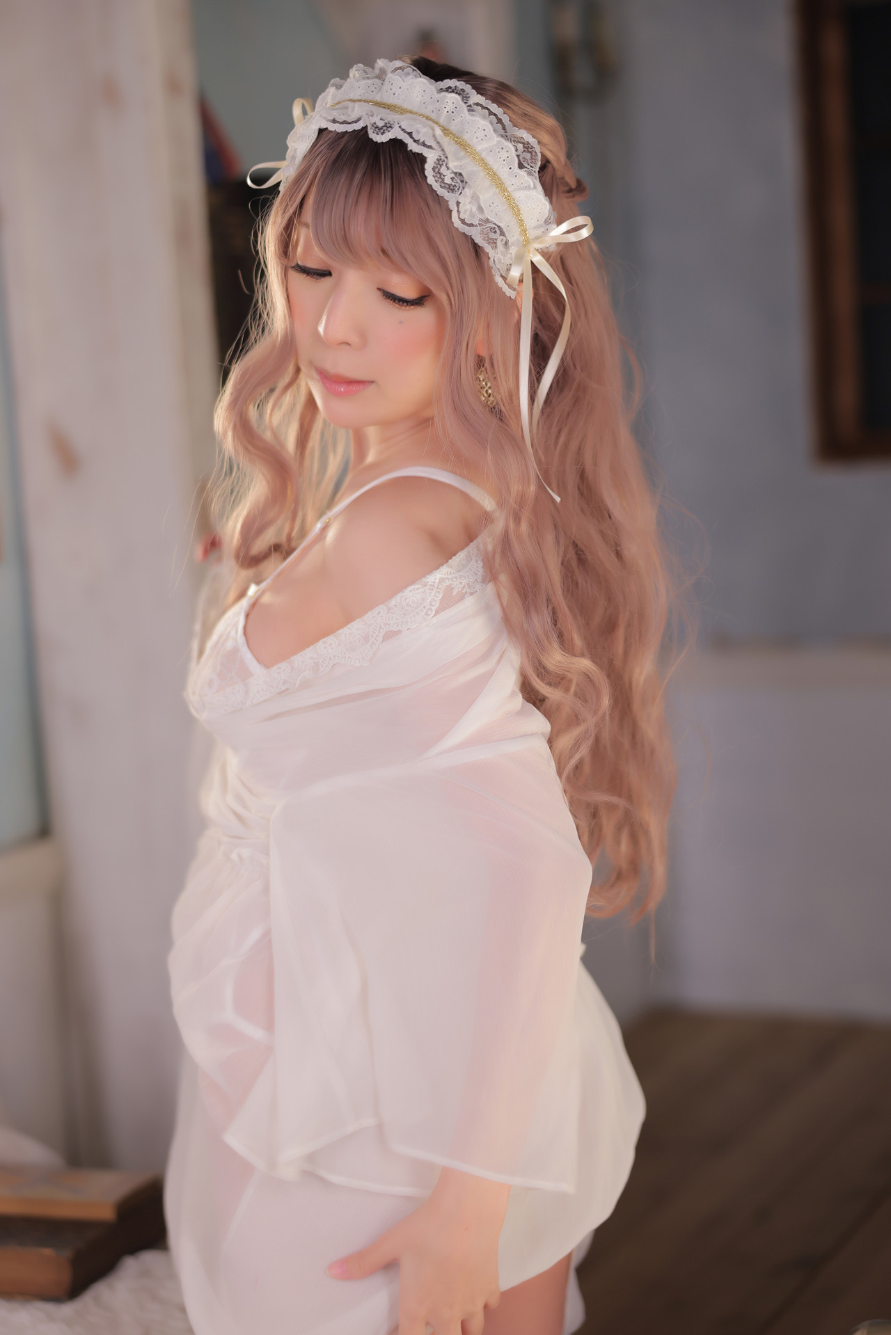 Saki Miyamoto 宮本彩希, 写真集 『blanc』 Set.03