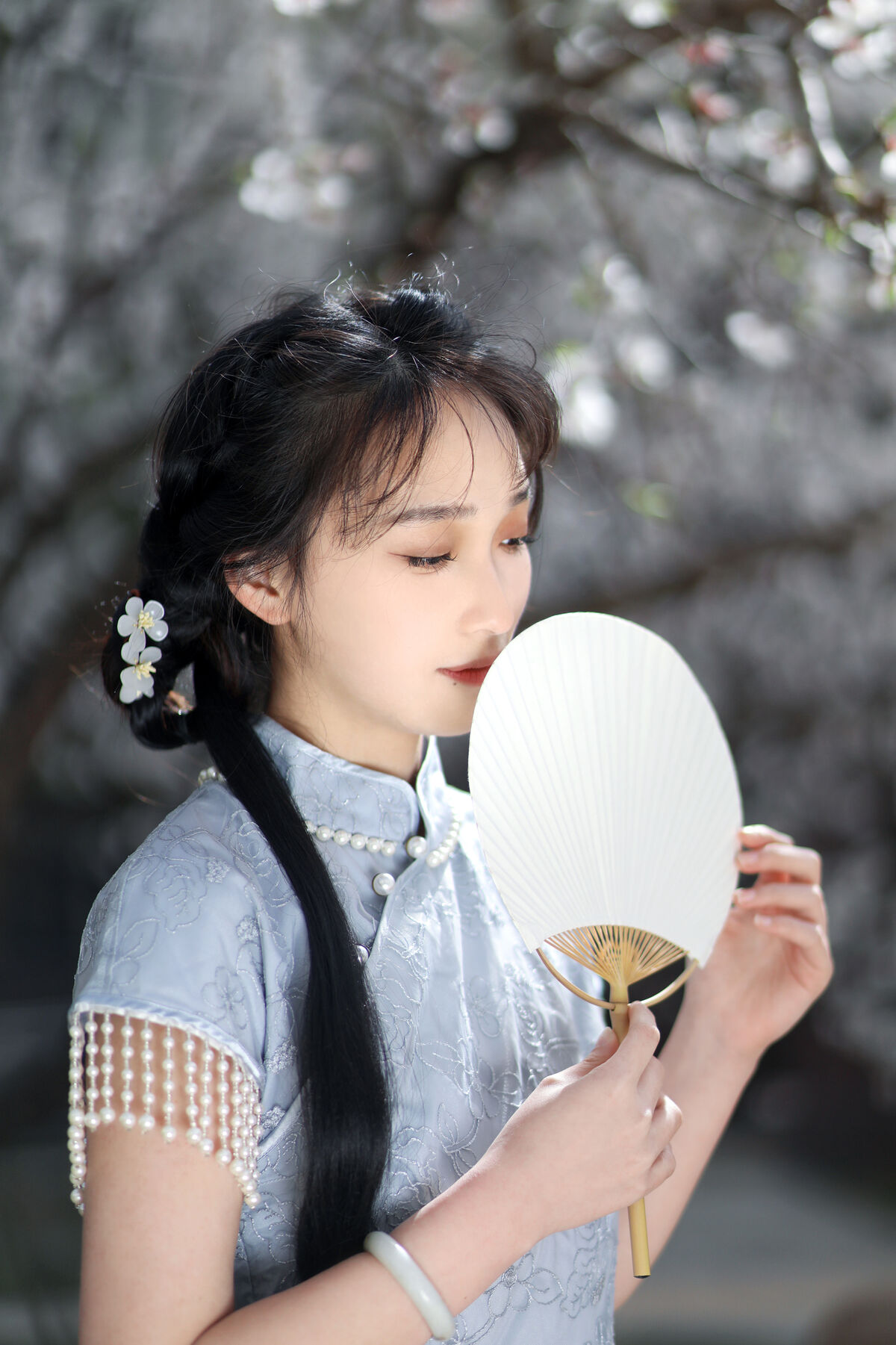 YiTuYu艺图语 Vol.8373 田七喜 (24P)