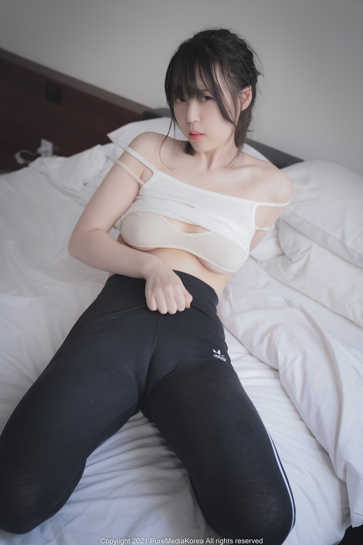 Mozzi 모찌, PURE MEDIA Vol.069 누드 디지털화보 Set.02(45P)