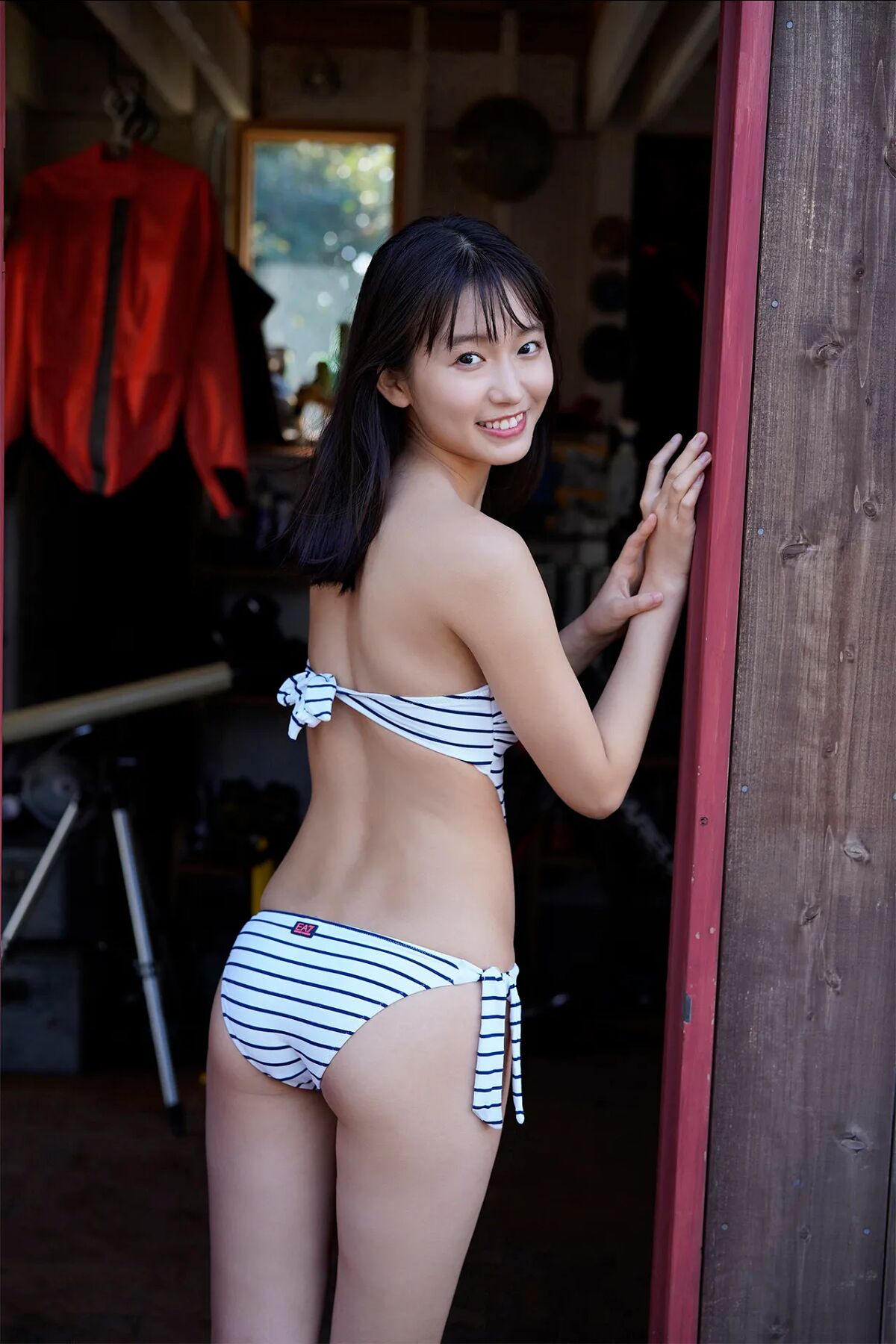 JP Shida Nene 志田音々 – 癒やしの純潔ビキニ Part01 (52P)