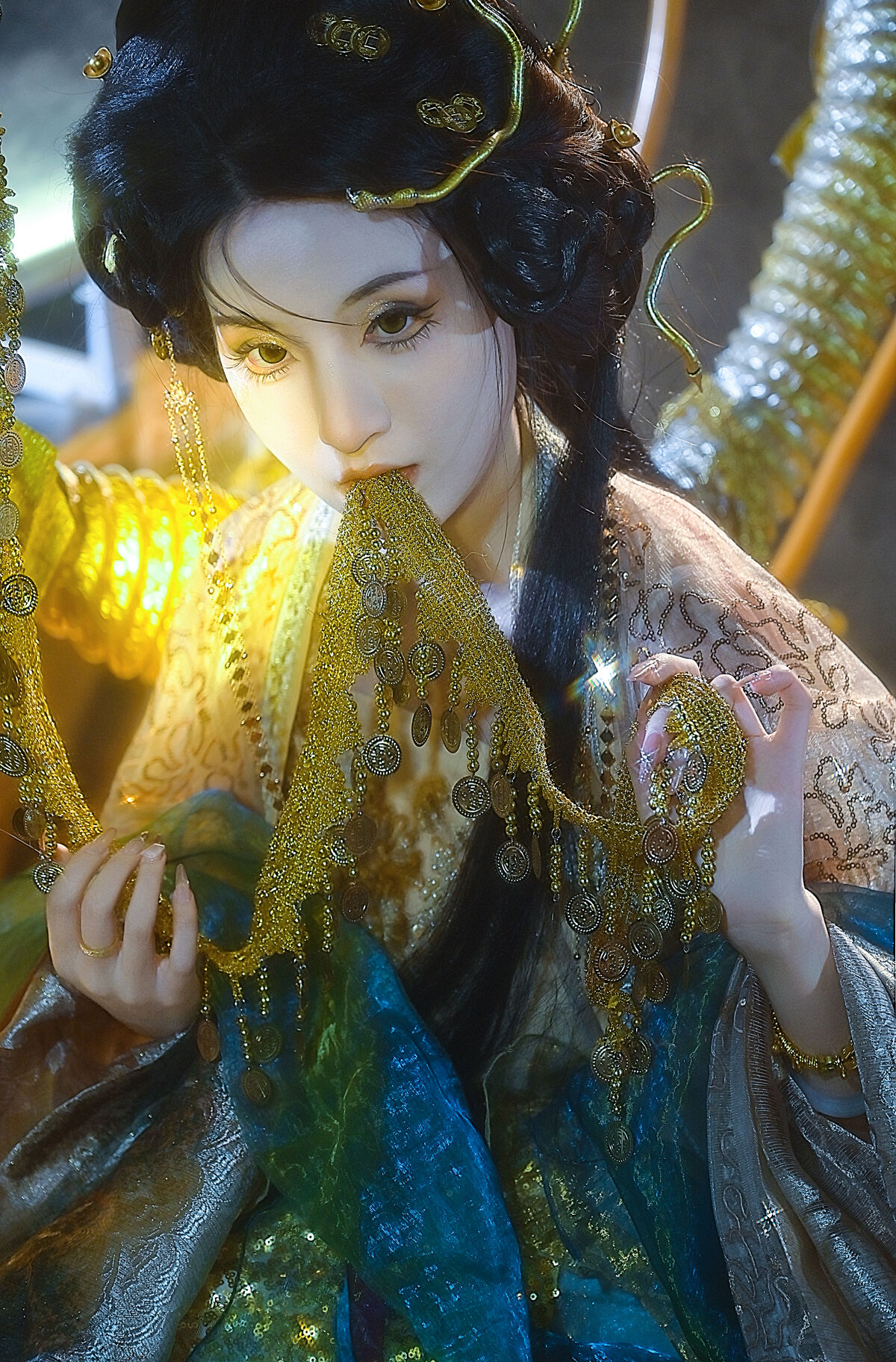 YiTuYu艺图语 Vol.8361 你的三三 (22P)