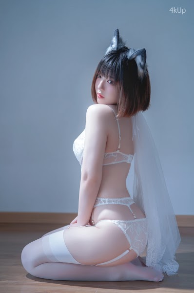 Coser@半半子 純白花嫁