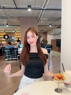 SiS Magazine P5