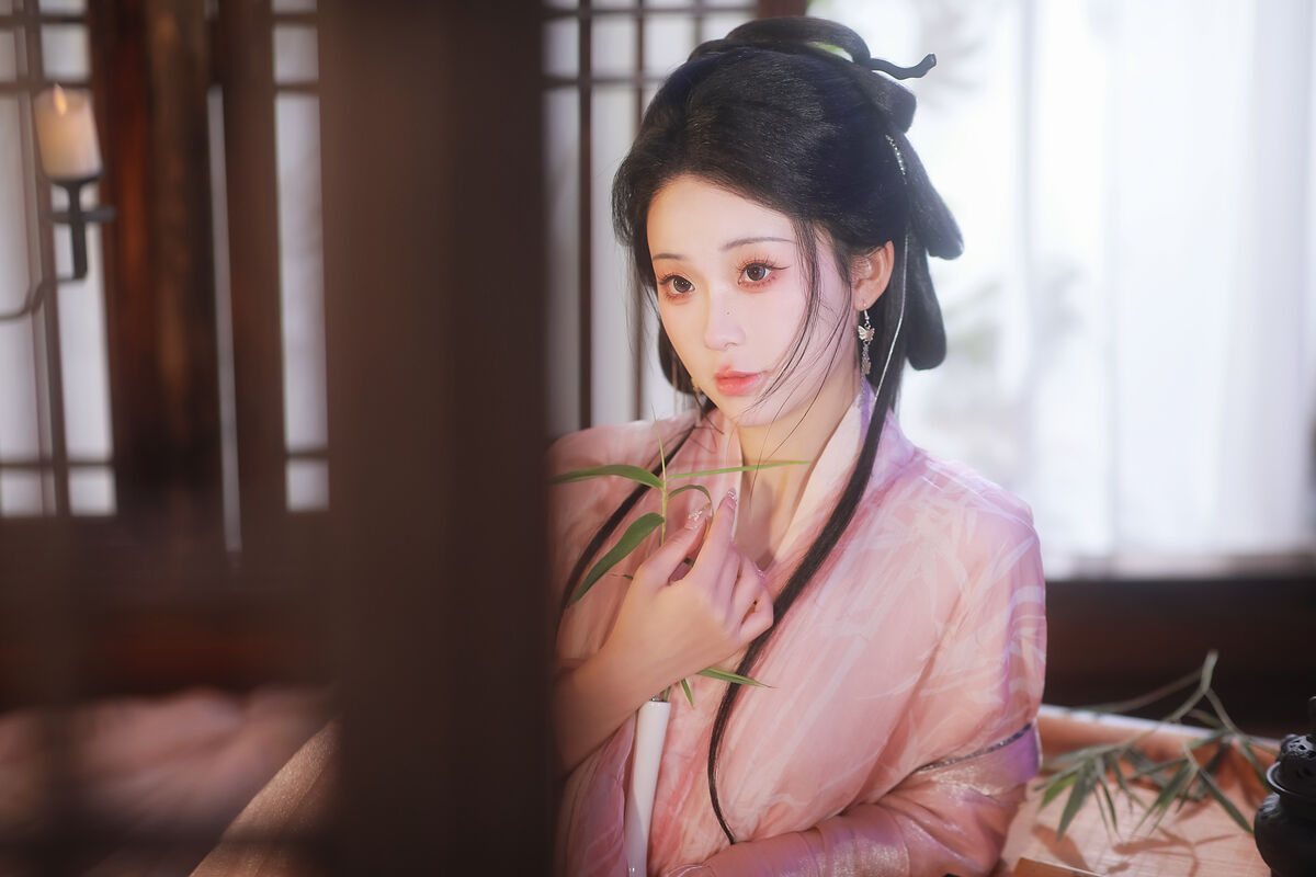 YiTuYu艺图语 Vol.8415 Jennie (30P)