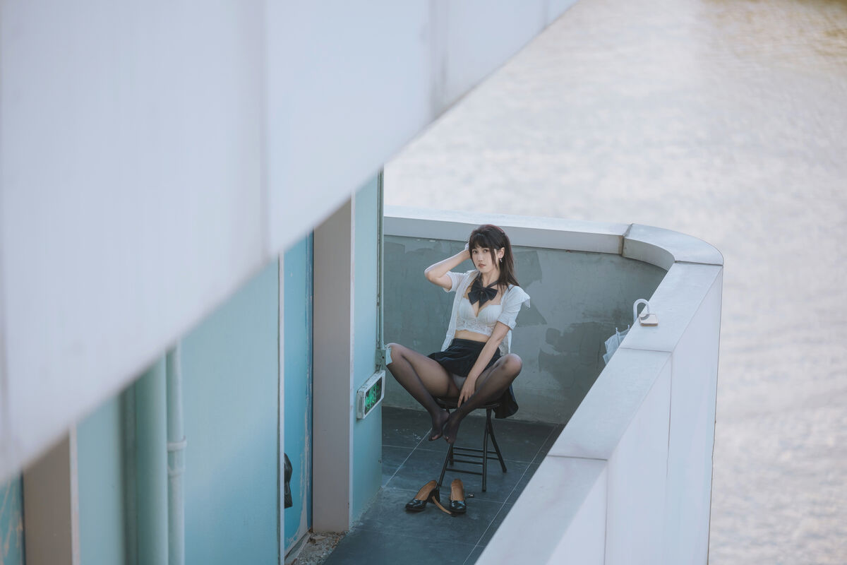Coser@不呆猫 – JK学妹户外 (60P)