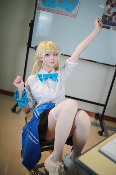 Coser@上杉绘梨落 蔚蓝档案 飞鸟马时 校服