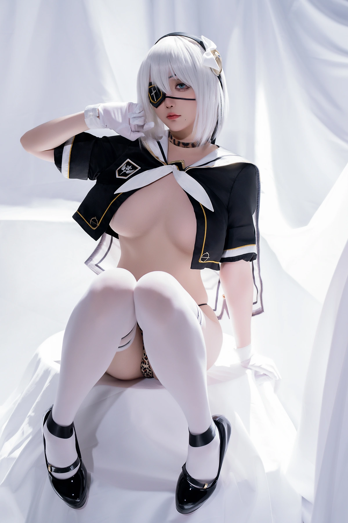 Cosplay 星之迟迟Hoshilily – 尼尔同人 2B学姐服