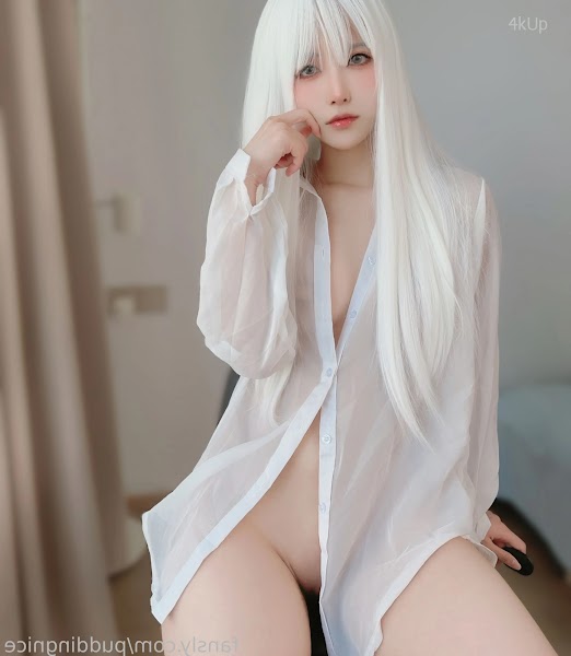 Coser@布丁大法 (Pudding Dafa) 白髮女友