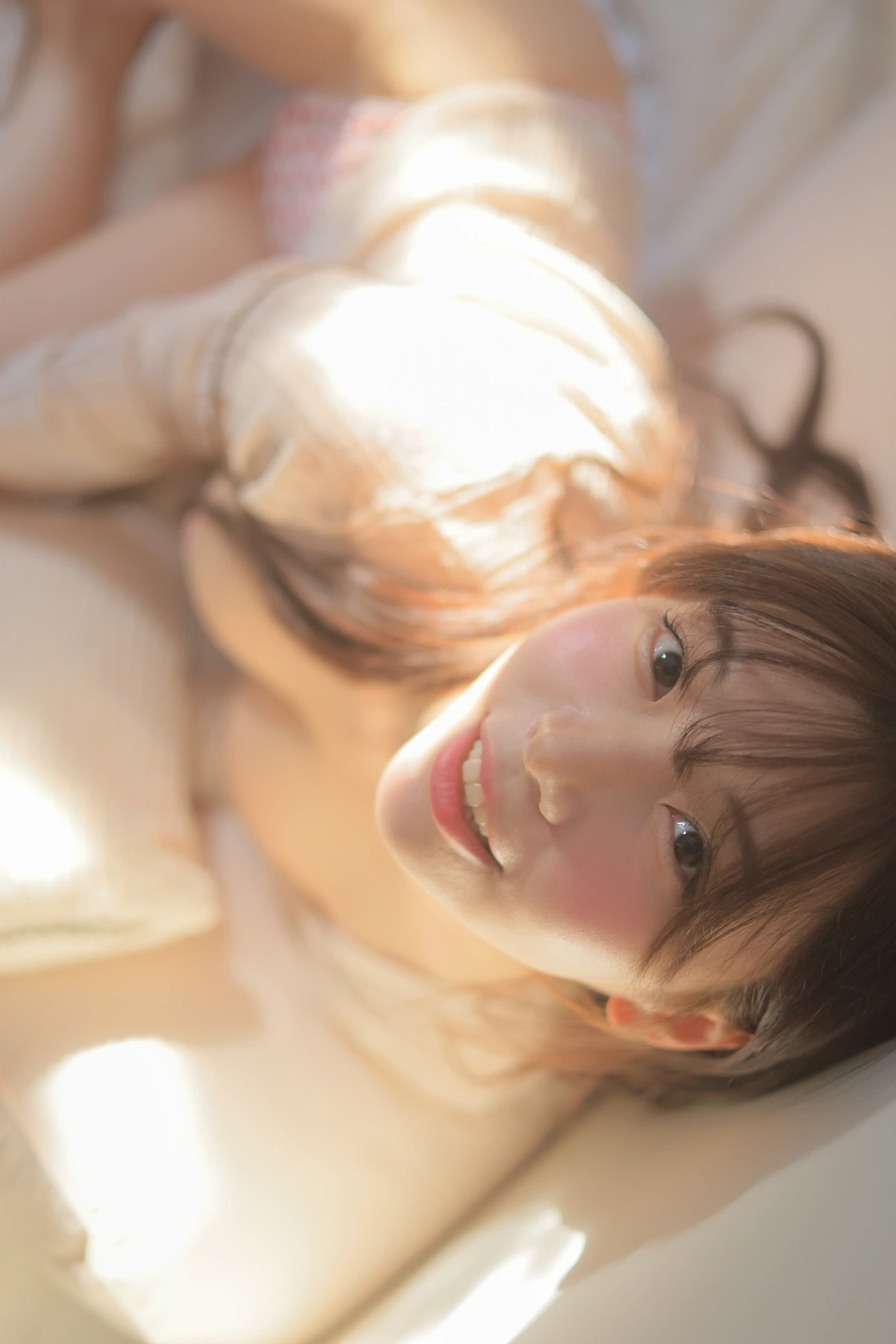 Leeesovely 쏘블리, PhotoBook 「Warm Afternoon Sun」 Set.03