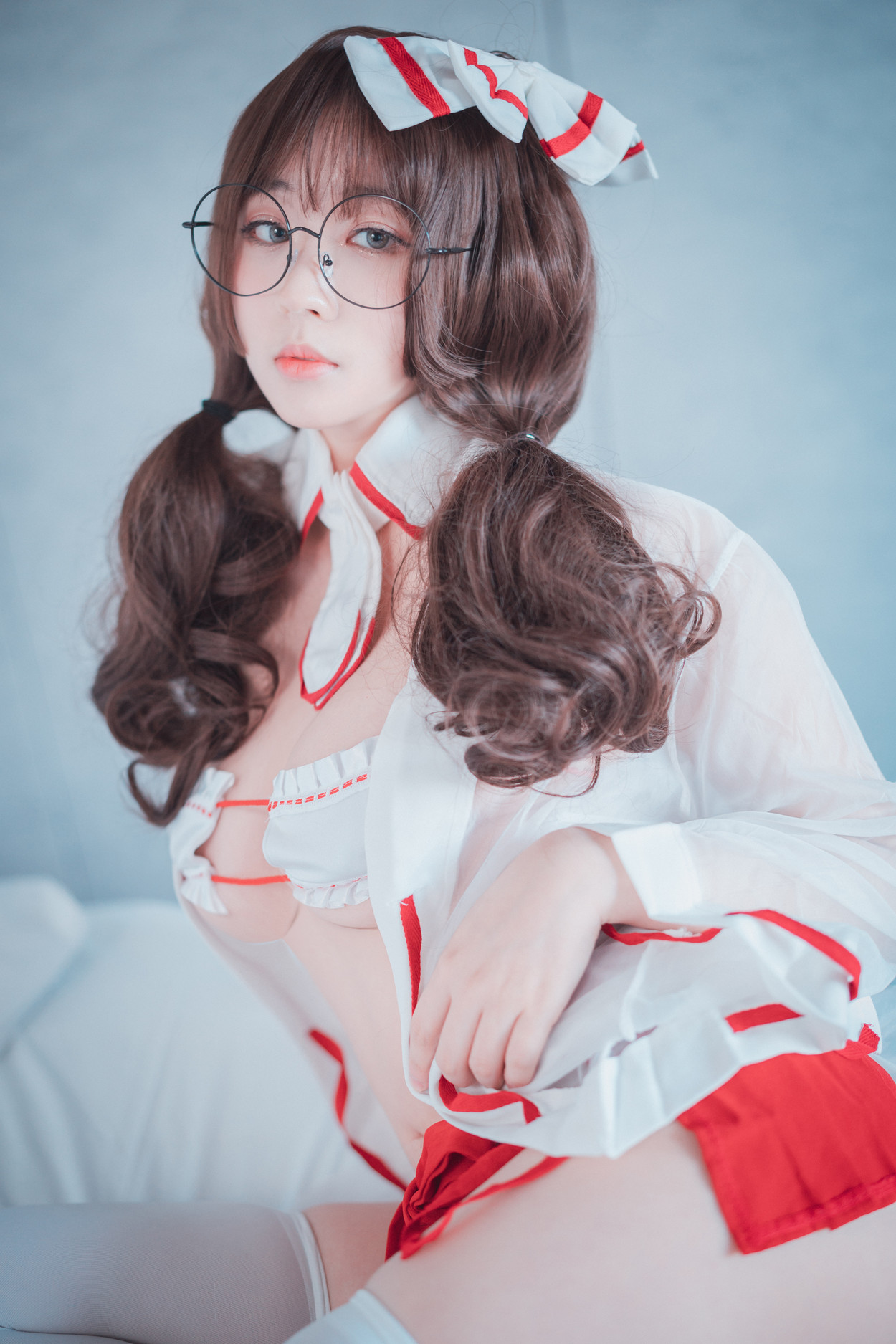 Heihwa 설연, DJAWA ‘Hei-Miko! Shaman-Girl’(48P)