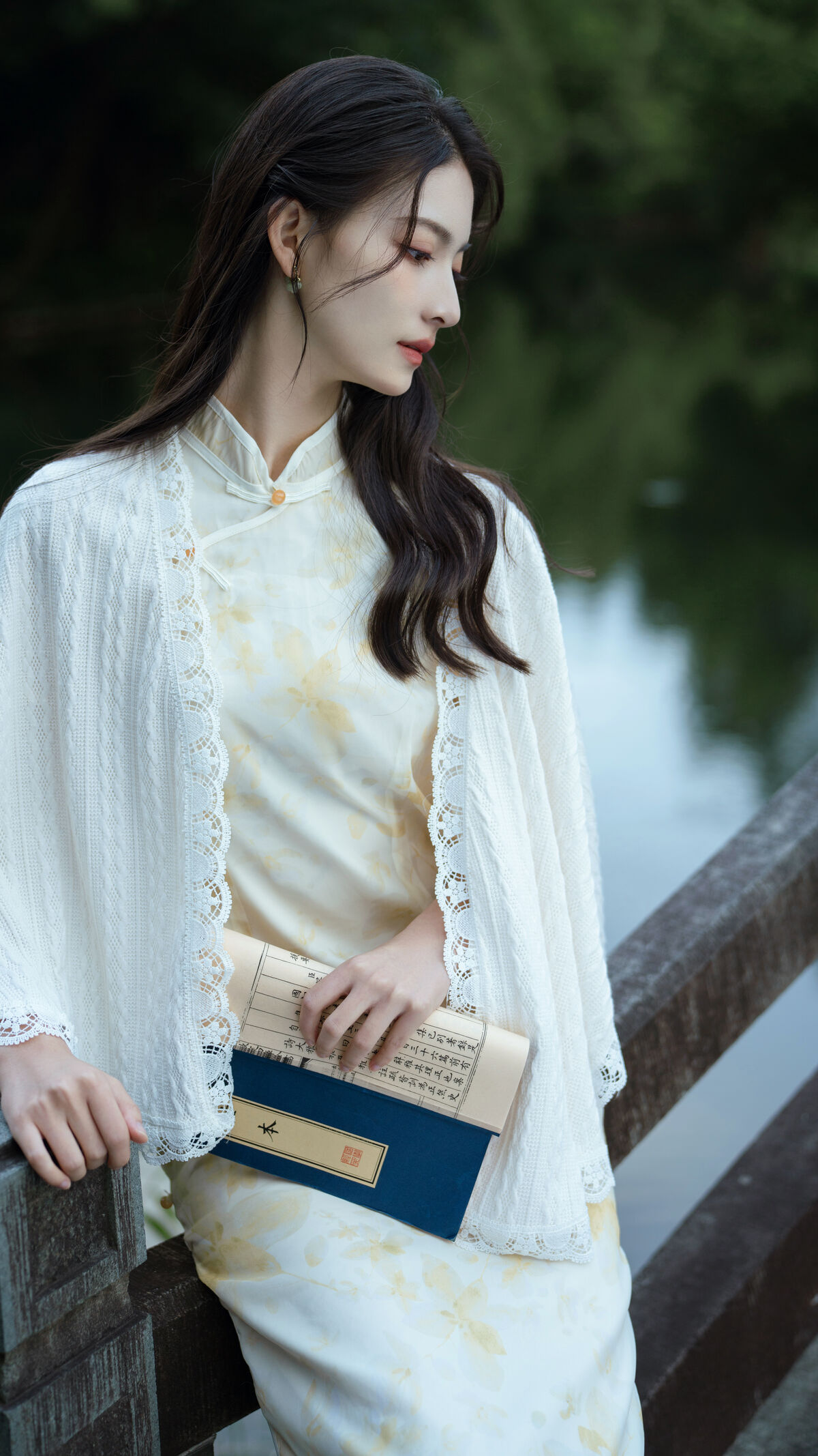 YiTuYu艺图语 Vol.8388 雪球团团子 (25P)