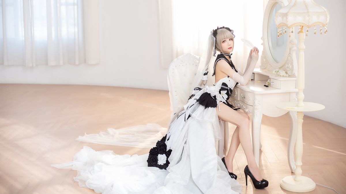 Coser@Tomoyo酱 – 碧蓝 可畏礼服 (28P)