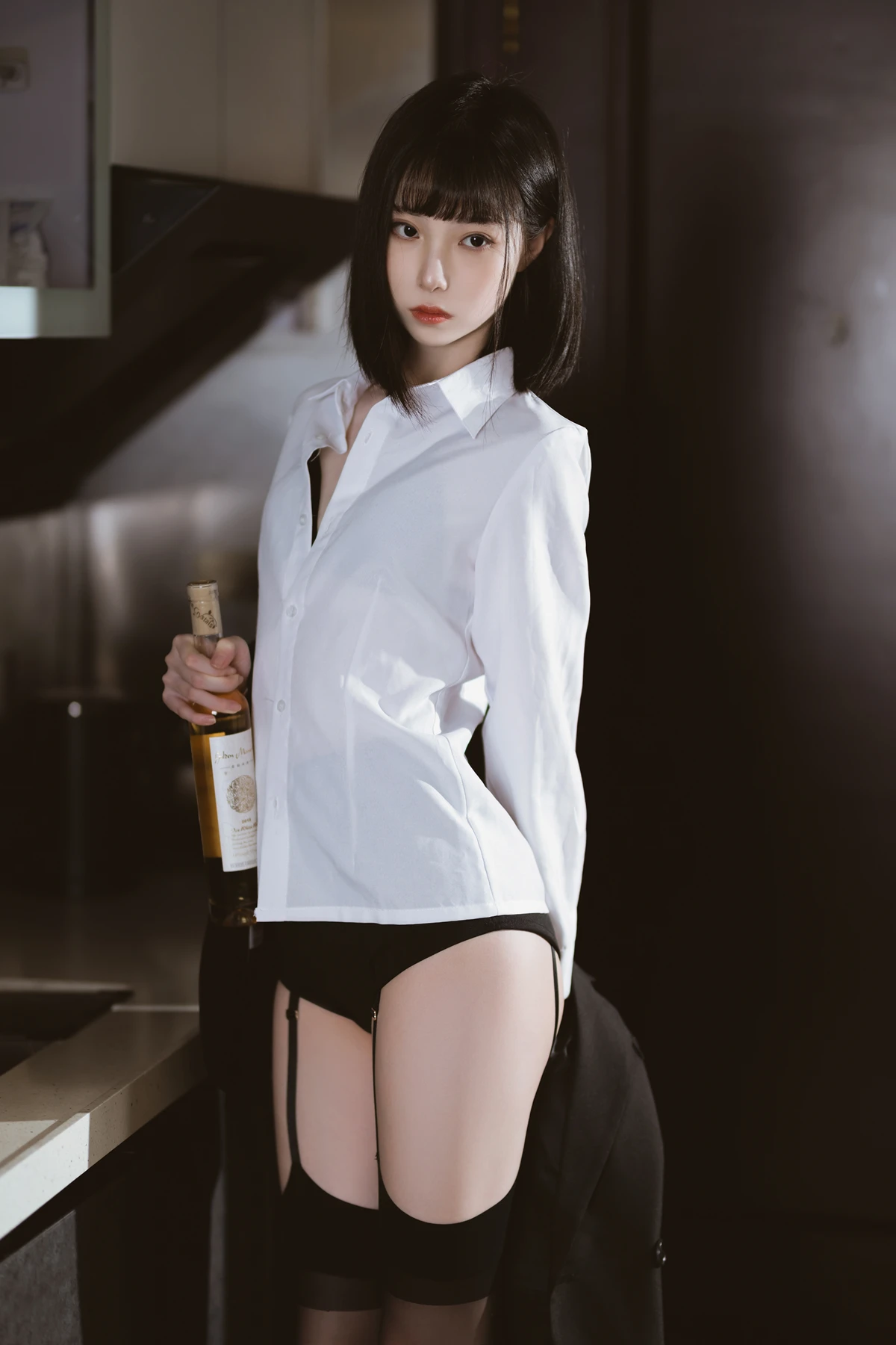 Cosplay 许岚LAN – 醉酒OL
