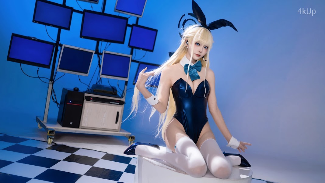 Coser@艾西aiwest 飞鸟马时兔女郎