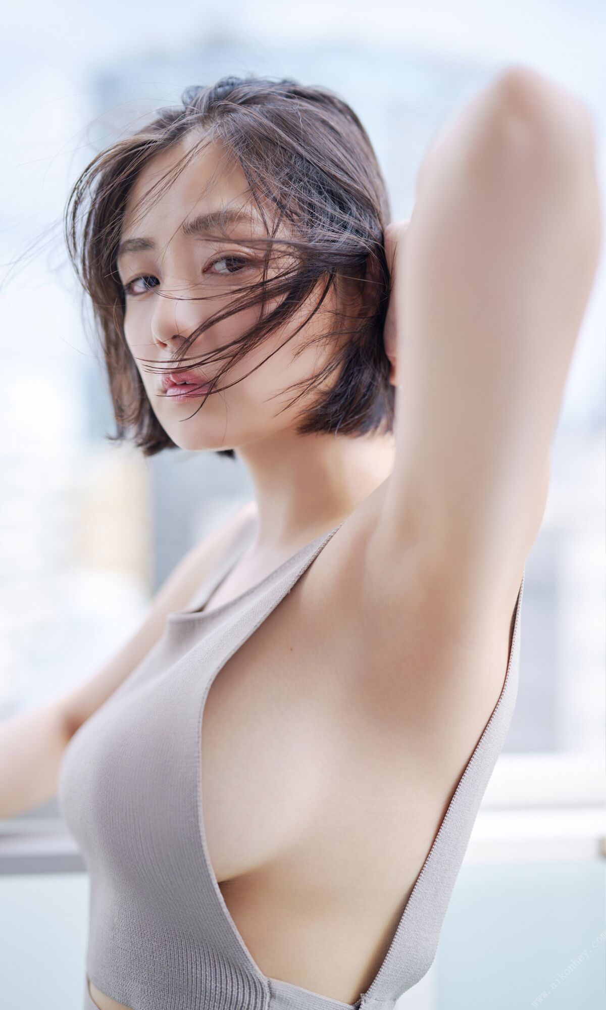 JP Moemi Katayama 片山萌美 – 街に生きる 週プレ PHOTO BOOK (65P)