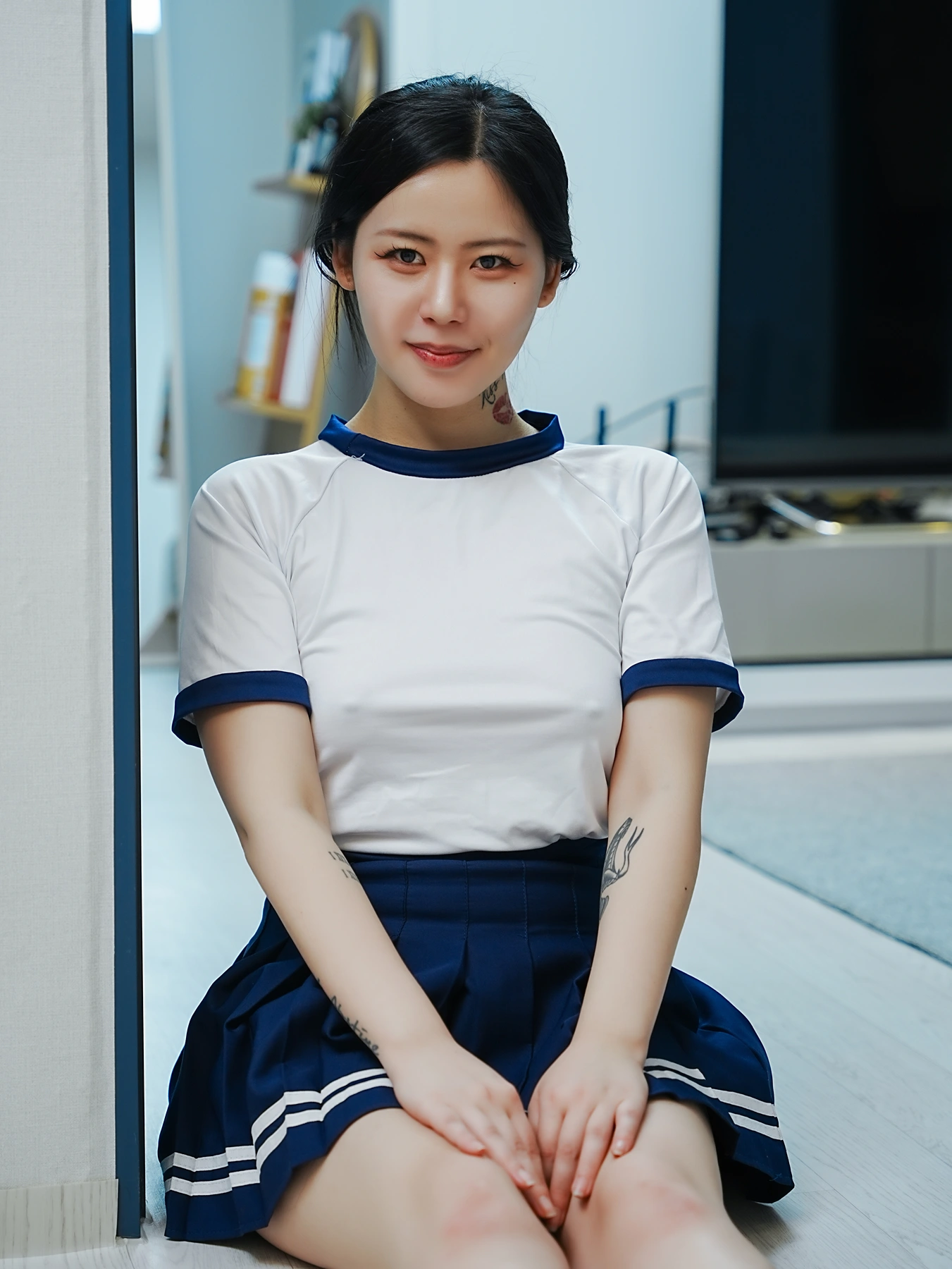 Choi Ri 최리, Photobook Vol.01 「Bloomers」 Set.01
