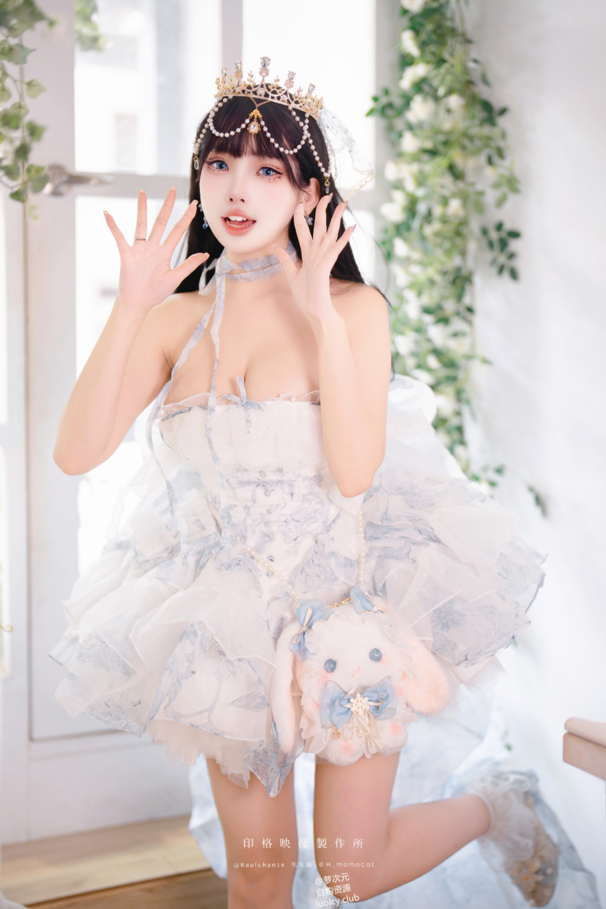 慕慕Momo, ヌード写真集 Birthday Day 永遠的小公主