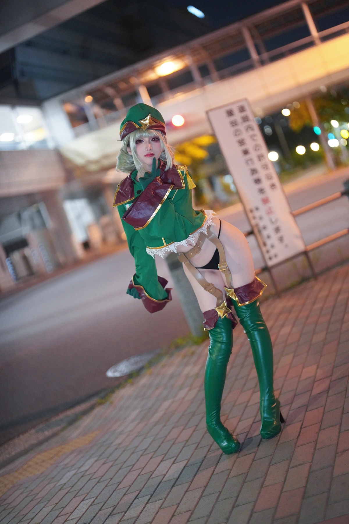 Cosplay 幼愛Youmeko – 小琪舞豹式装甲