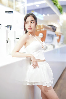 SiS Magazine P2
