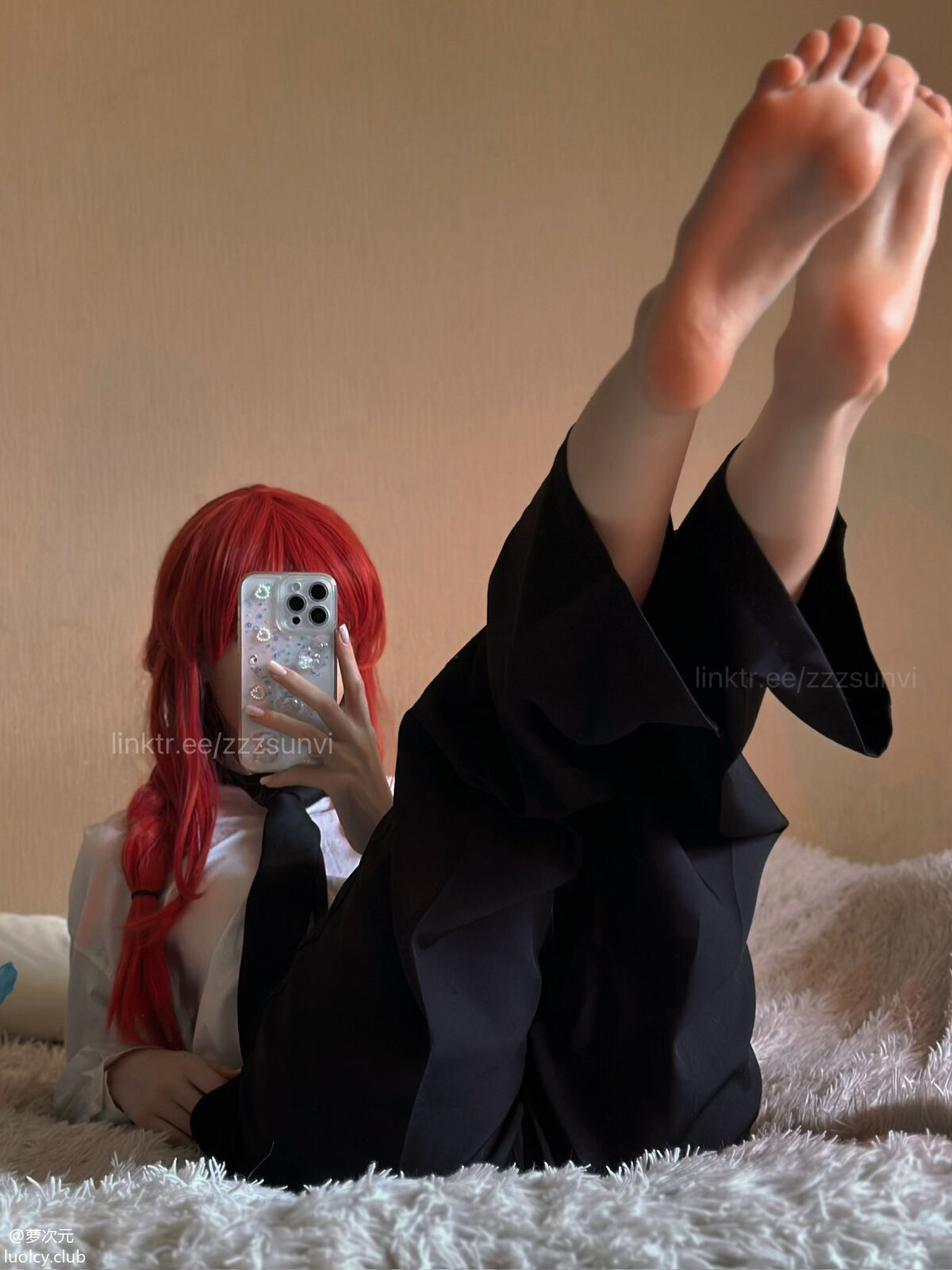 Coser@zzzsunvi – 顶级Cos白虎萝莉美女 治愈系少女的温馨日常 Part01 (65P – 4V)