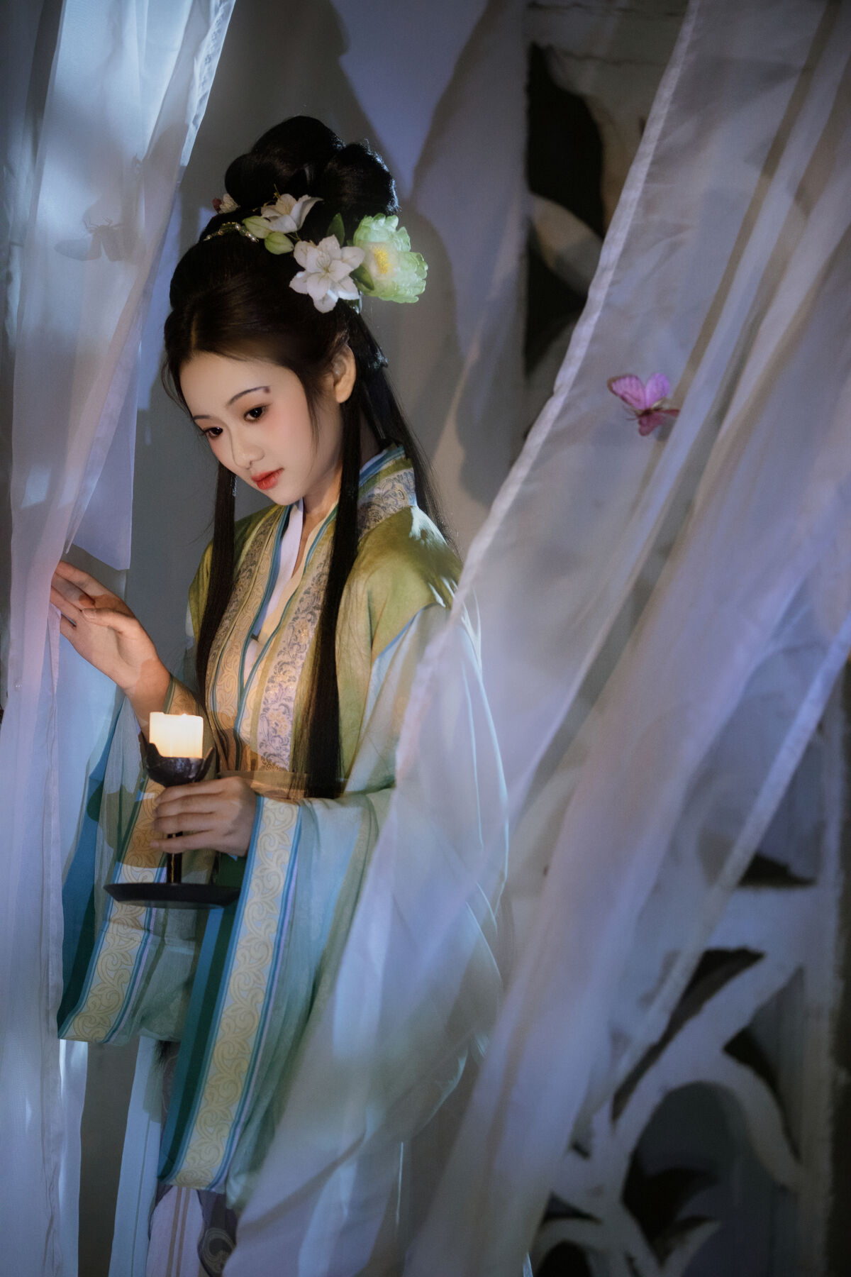 YiTuYu艺图语 Vol.8445 就是叫美男啊 (22P)