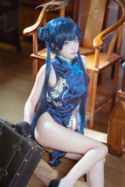 Coser@三無人型 蔚蓝档案 龙华妃咲 旗袍
