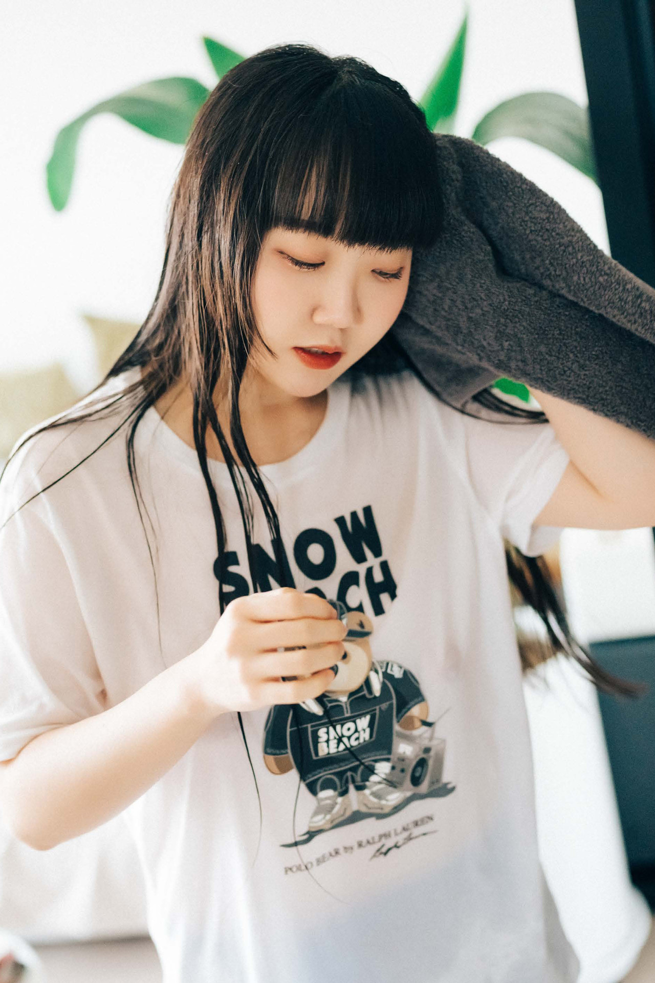 Doyeon 도연, Haivia Photobook ‘Sudden Visit’ Set.01(50P)