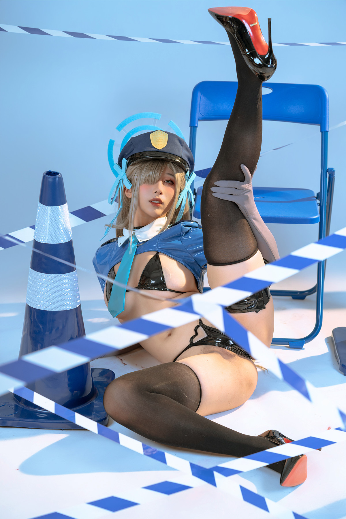 Cosplay 云溪溪Yunx1x1 奶桃 蔚蓝档案 之濑明日奈 Set.02(50P)