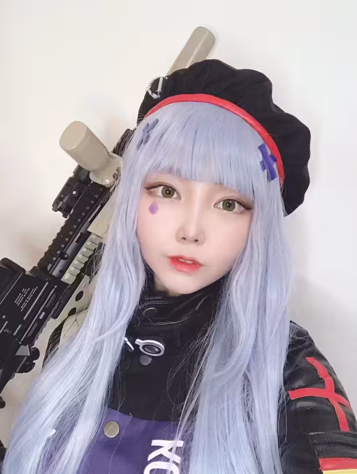 Euna __- 33（22p）