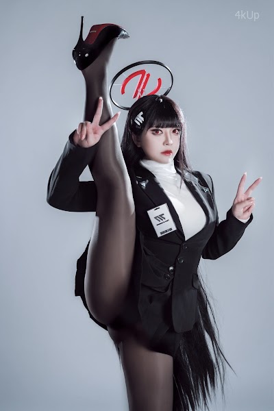 Coser@半半子 碧蓝档案 调月莉音