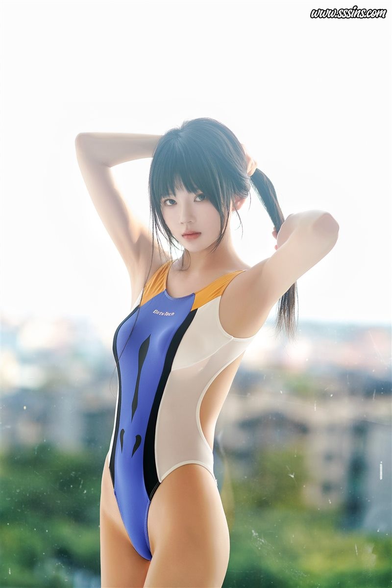 桜桃喵 – 竞泳 [21P／245.7MB]