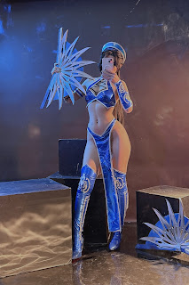 Coser@UmekoJ – Cosplay Kitana Mortal Kombat