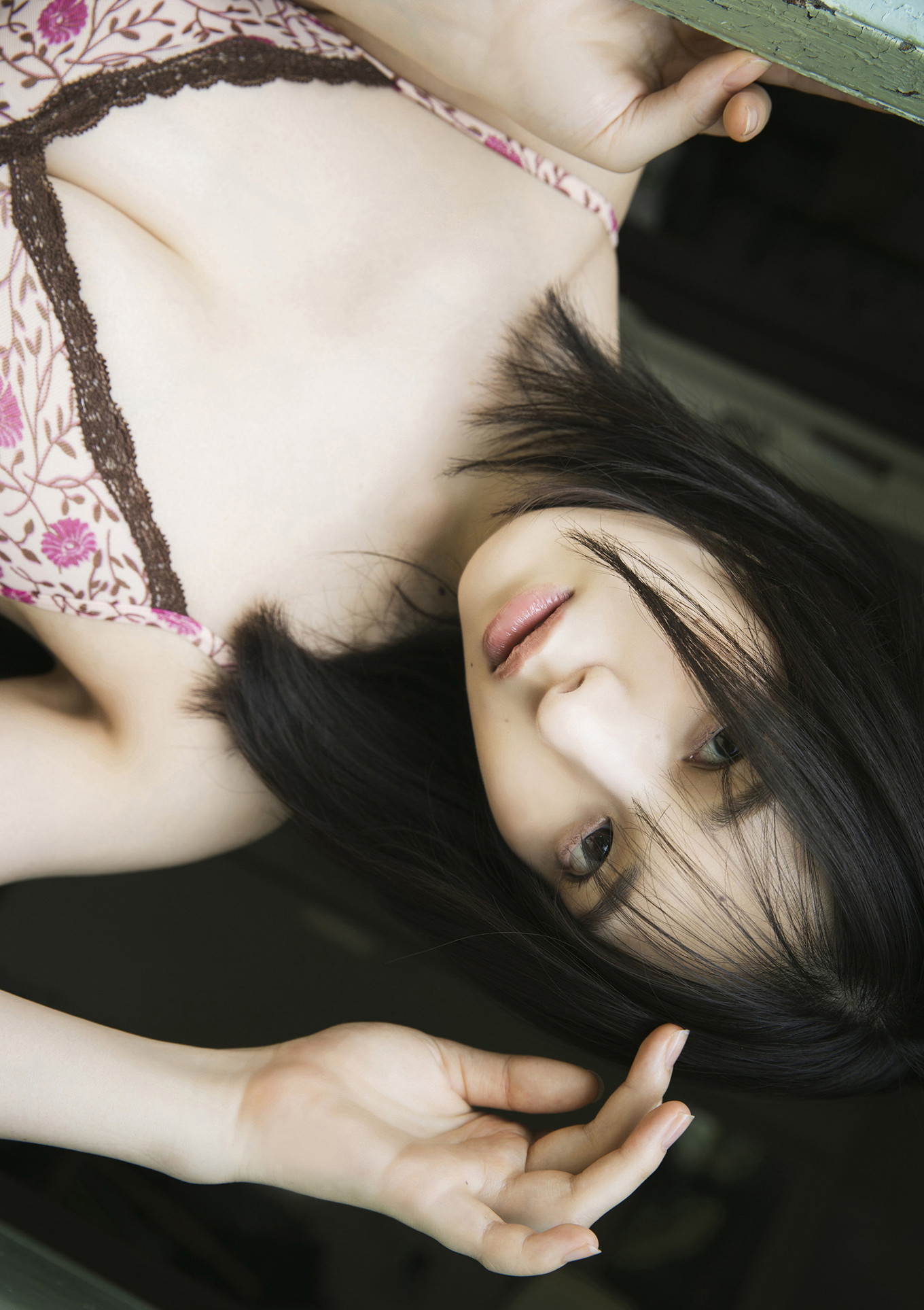 Iori Sagara 相楽伊織, デジタル限定 GJ Photobook 「言葉よりも。」 Set.03