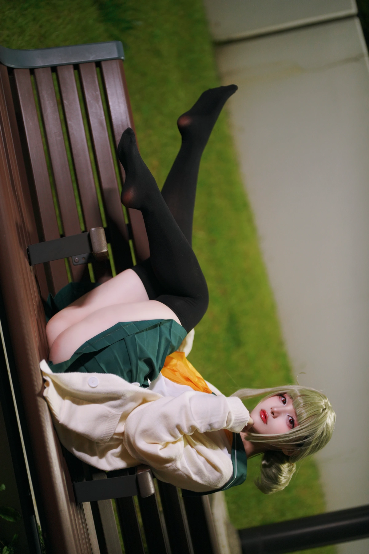 Cosplay 幼愛Youmeko – 小琪舞JK工作服