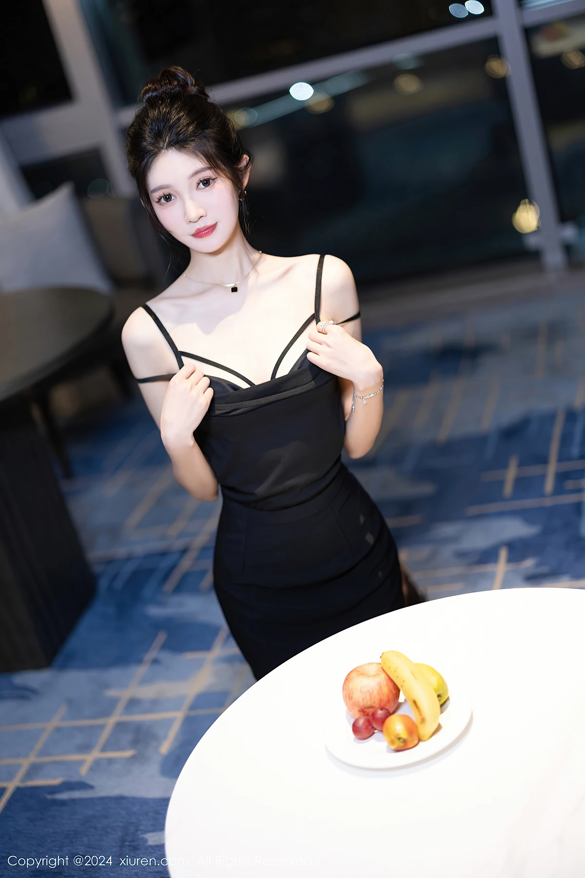 XiuRen秀人网 No.8781 奶呼呼Moka
