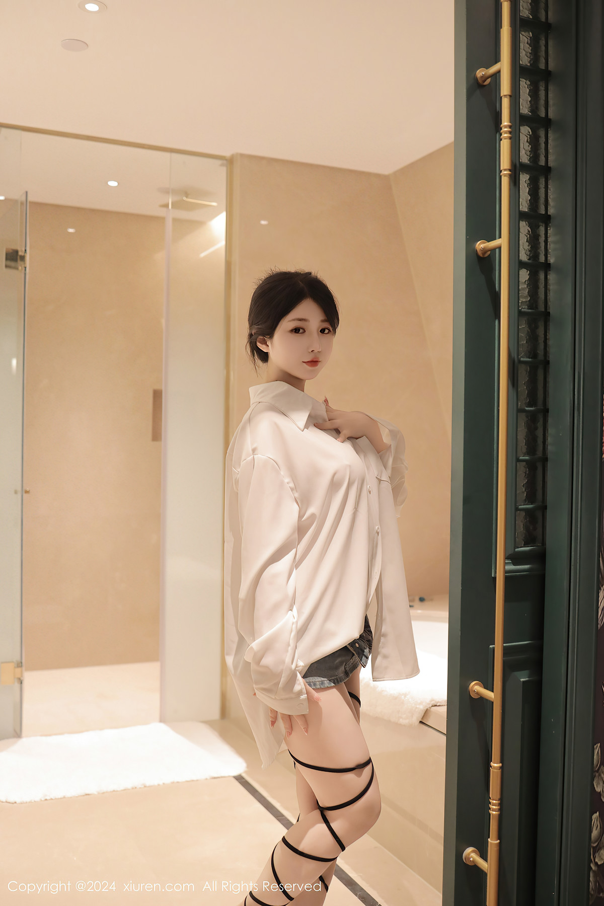 XiuRen秀人网 No.8400 陈小花ChenXiaohua(79P)
