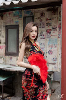 SiS Magazine P4