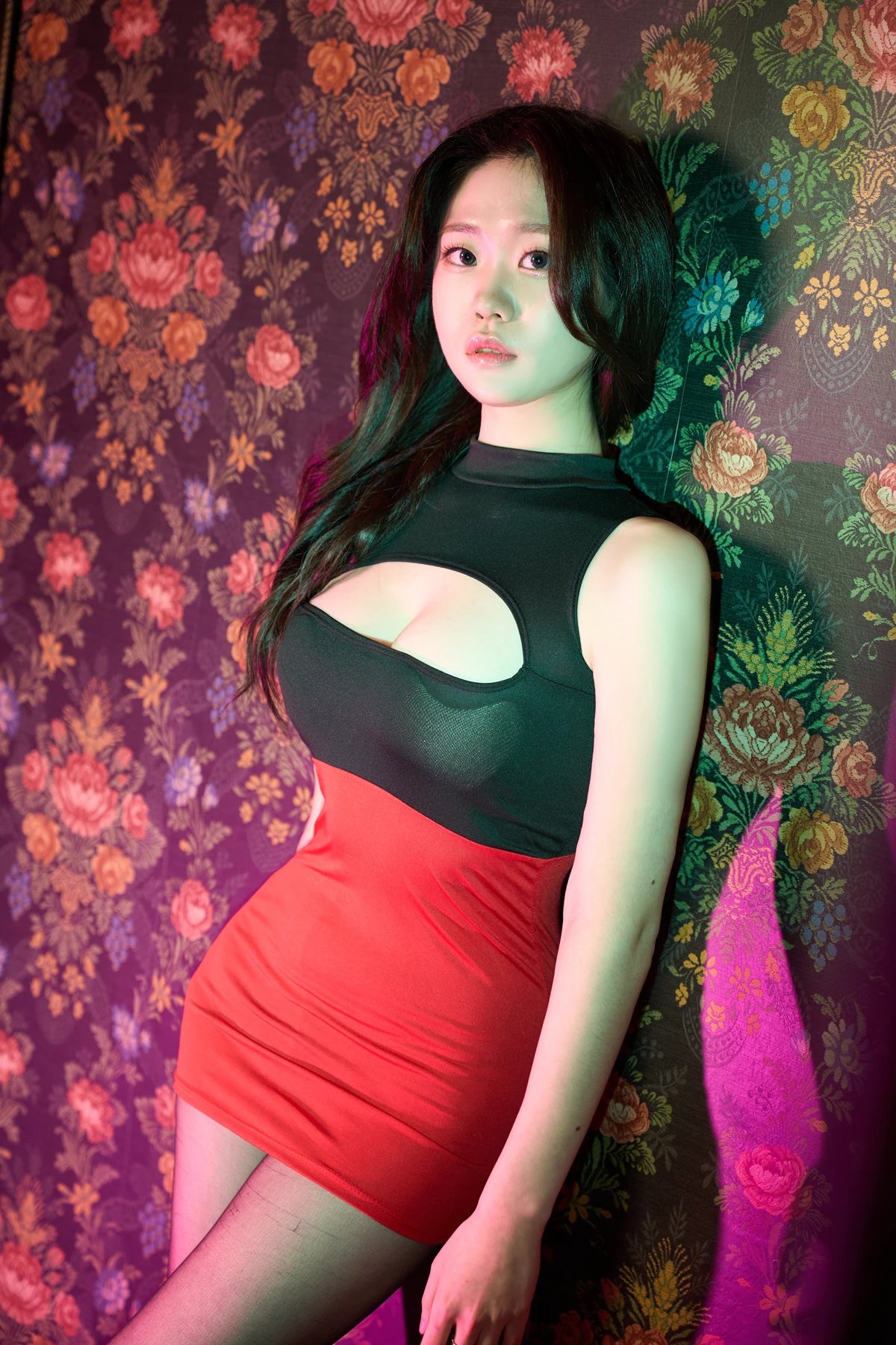 HaEun 하은, Photobook 「Fair Skin」