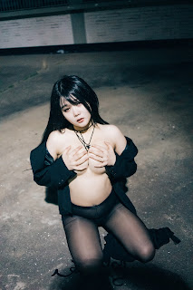 [Loozy] Zia (지아) – XXX At Night Road