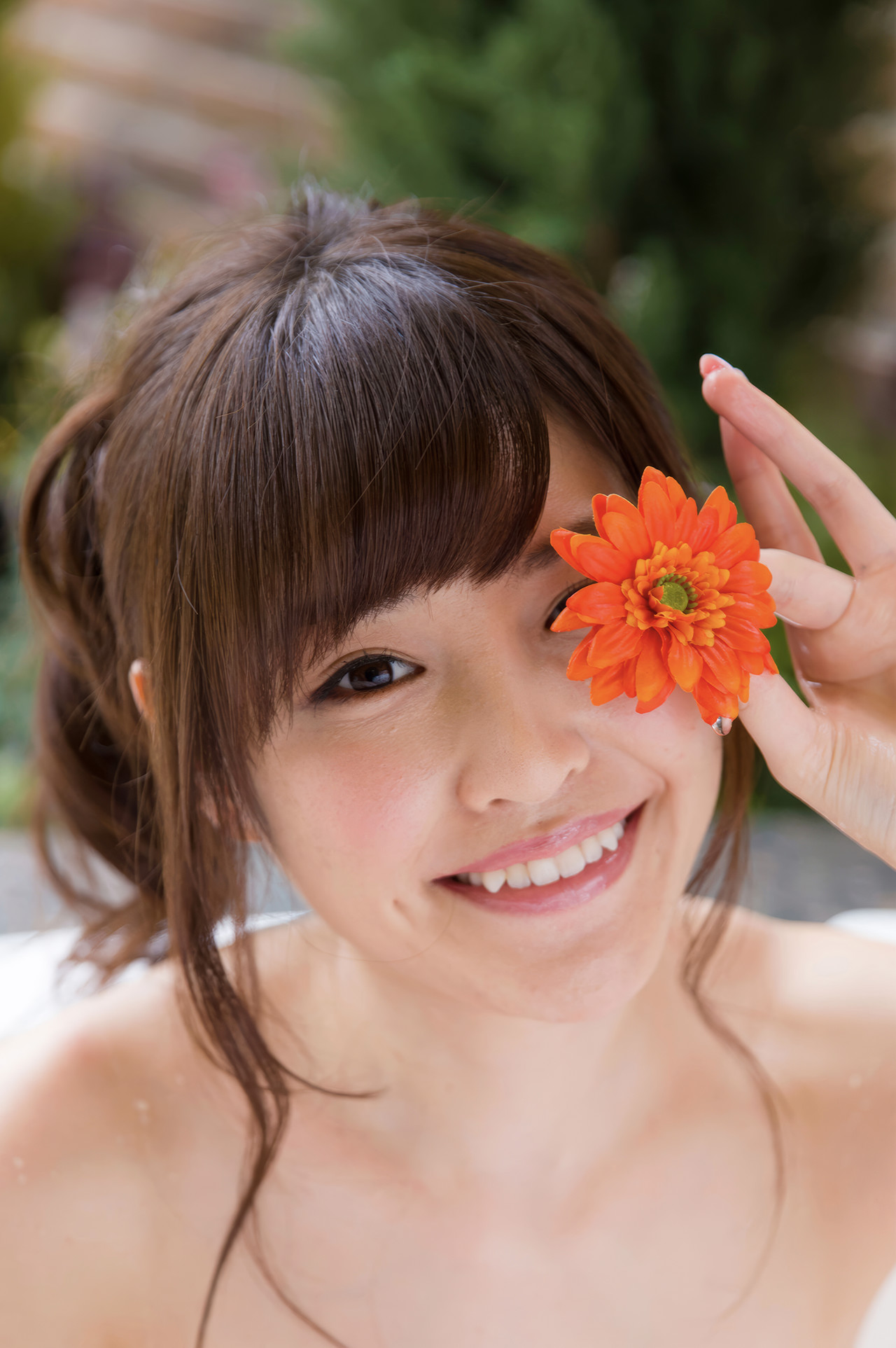 Arina Hashimoto 橋本ありな, デジタル写真集 『解禁』