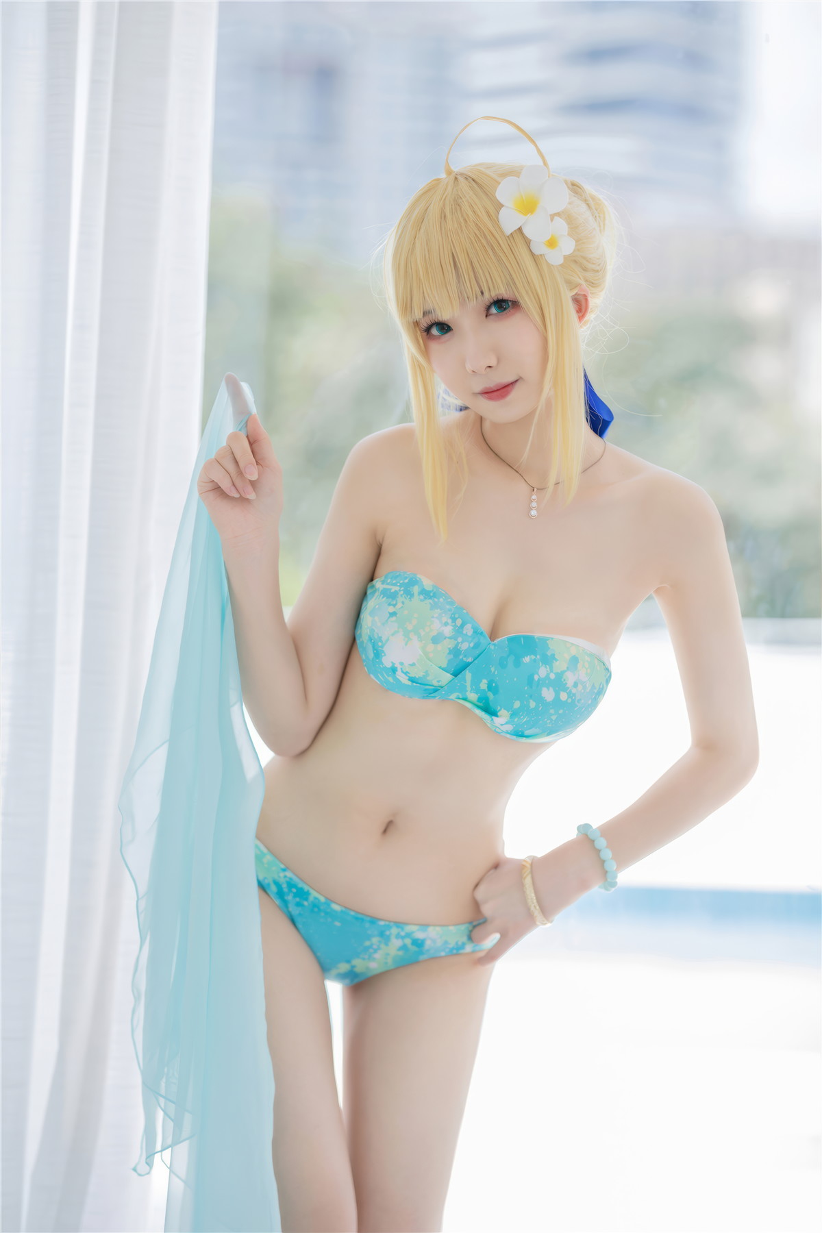 Cosplay 封疆疆v 阿尔托莉雅·潘德拉贡 泳装(40P)