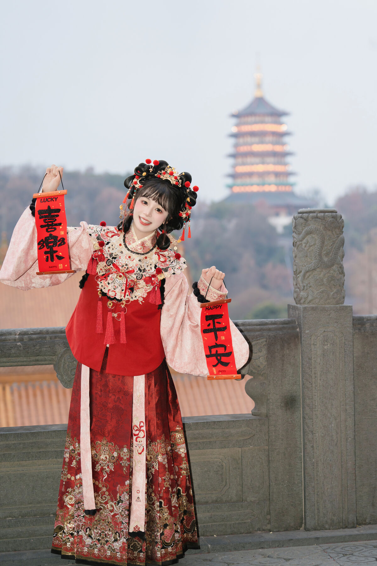 YiTuYu艺图语 Vol.8465 佚名 (25P)
