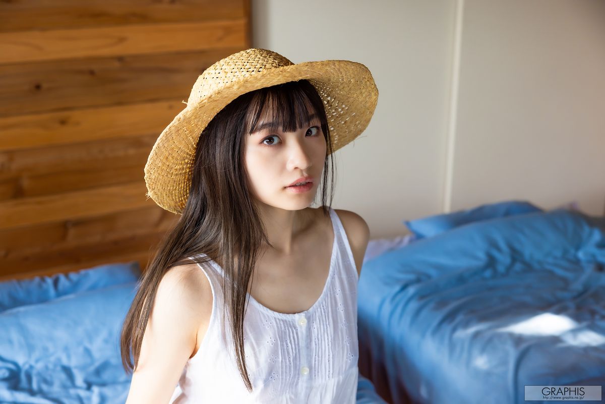 JP Kanon Urara 花音うらら – Graphis Gals No.547 To Be Loved Part01 (72P)