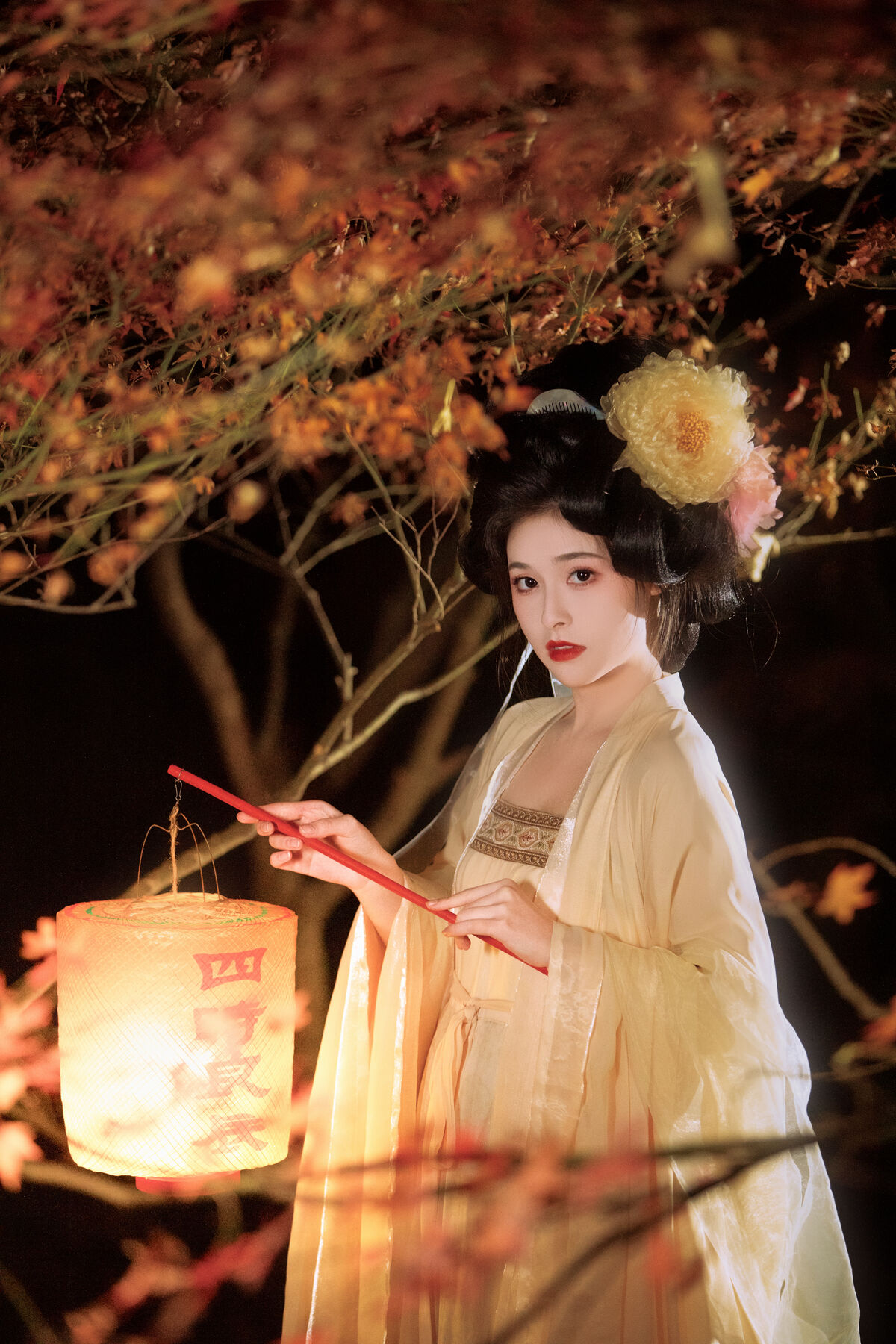 YiTuYu艺图语 Vol.8418 恬恬圈圈 (26P)