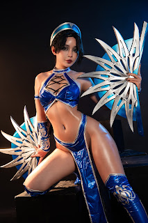 Coser@UmekoJ – Cosplay Kitana Mortal Kombat