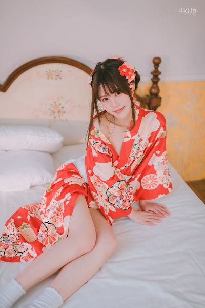 Coser@千反田鹿子 日常 浴衣室内