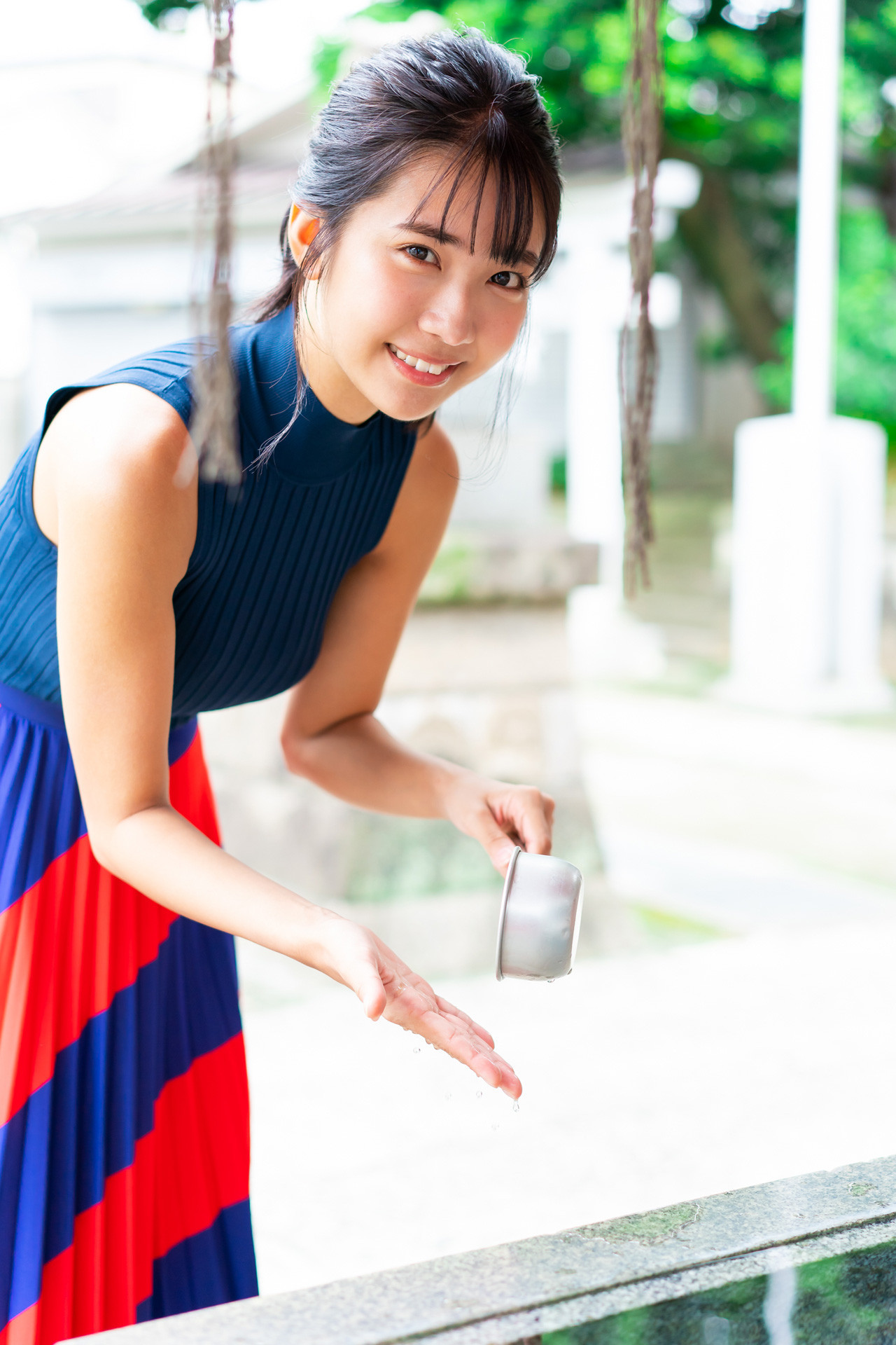Amau Kisumi 天羽希純, FLASHデジタル写真集 「銭湯で大はしゃぎ！」 Set.03