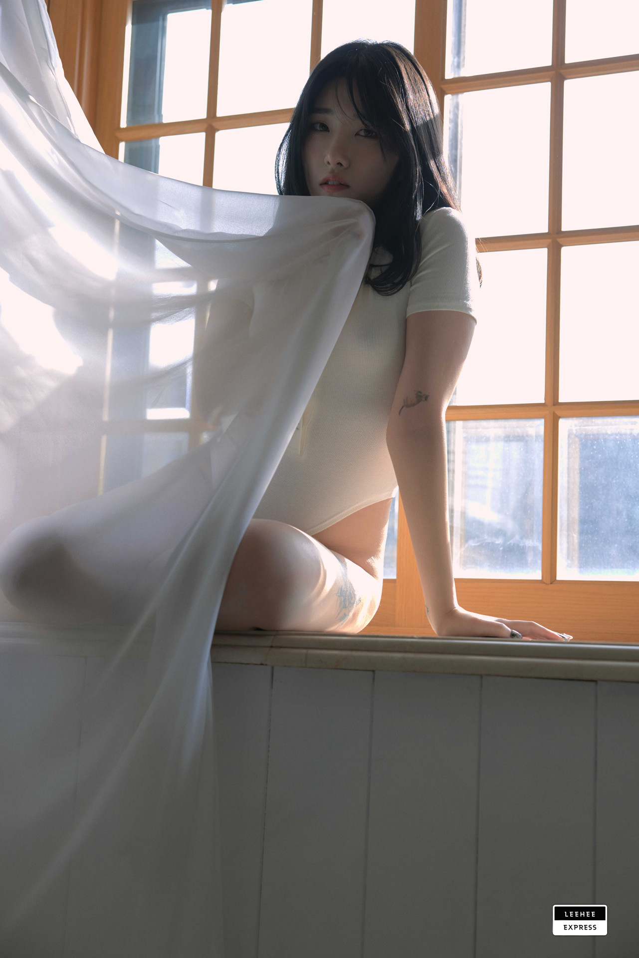 Sonson 손손, LEEHEE EXPRESS LEBE-080