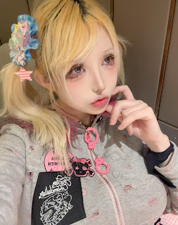 Coser@肥嘟嘟右卫门 – 顶级反差福利姬