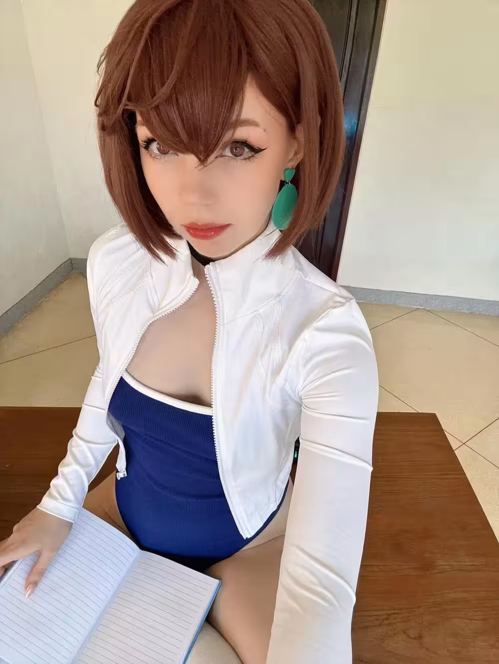 Caticornplay – Momo